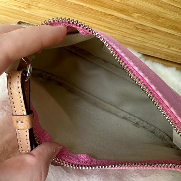 ā¼ļøSOLDā¼ļø - Picture 8 of 9